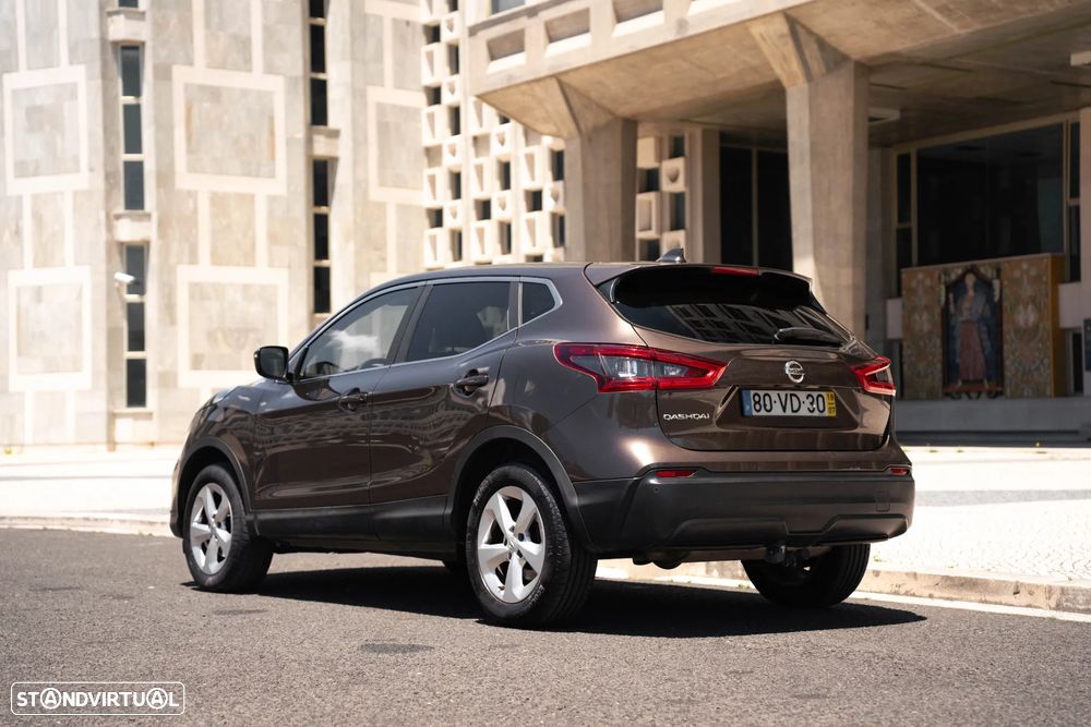 Nissan Qashqai 1.5 dCi N-Connecta Business - 2