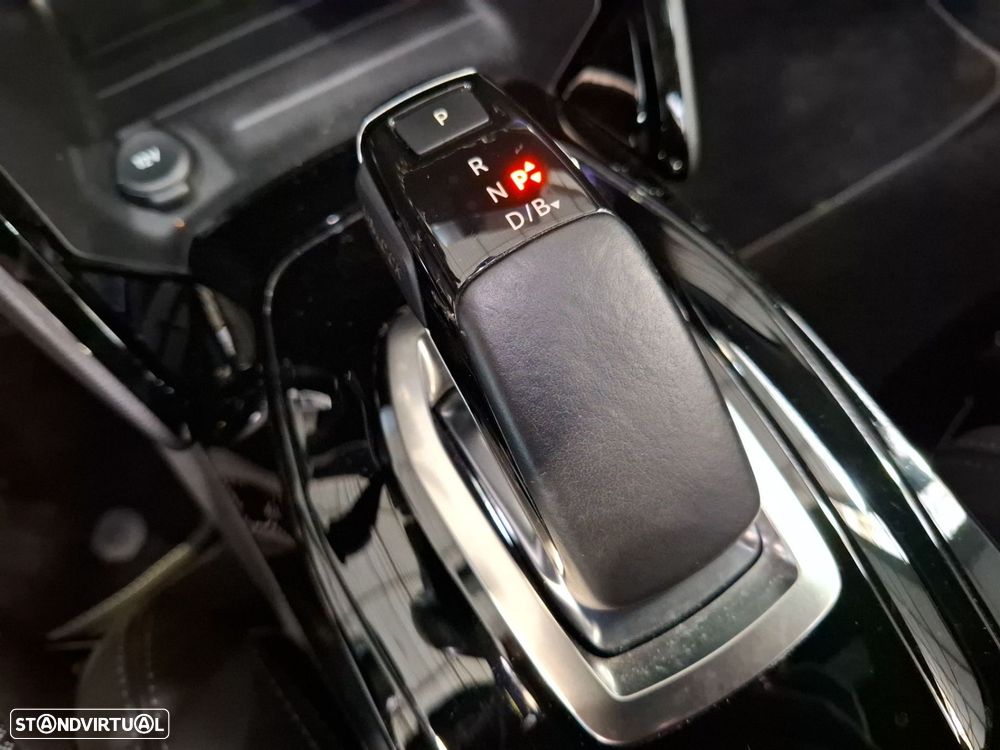 Peugeot e-208 50 kWh GT - 19