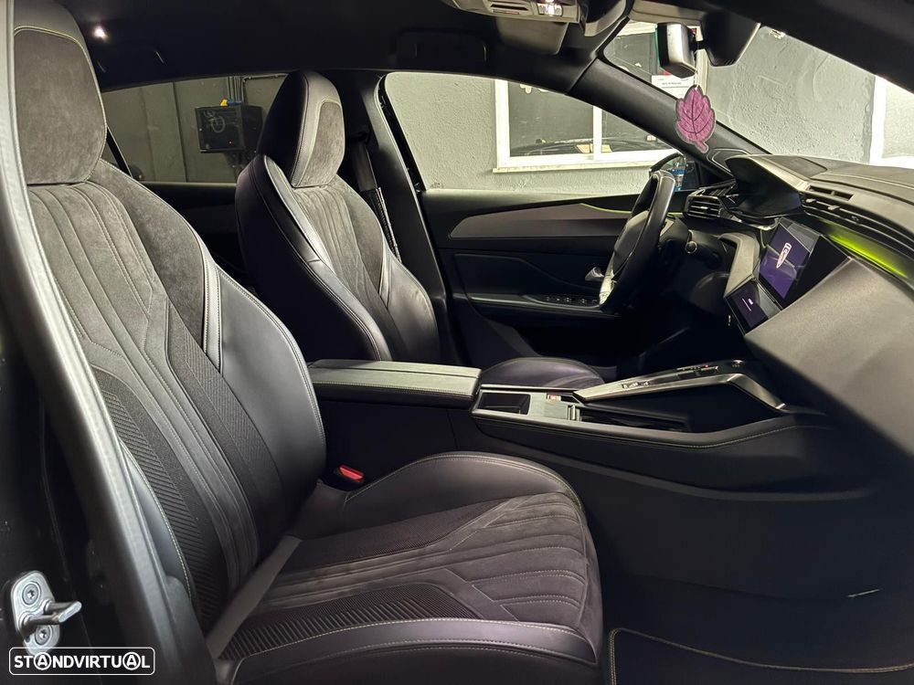 Peugeot 308 1.5 BlueHDi GT EAT8 - 27