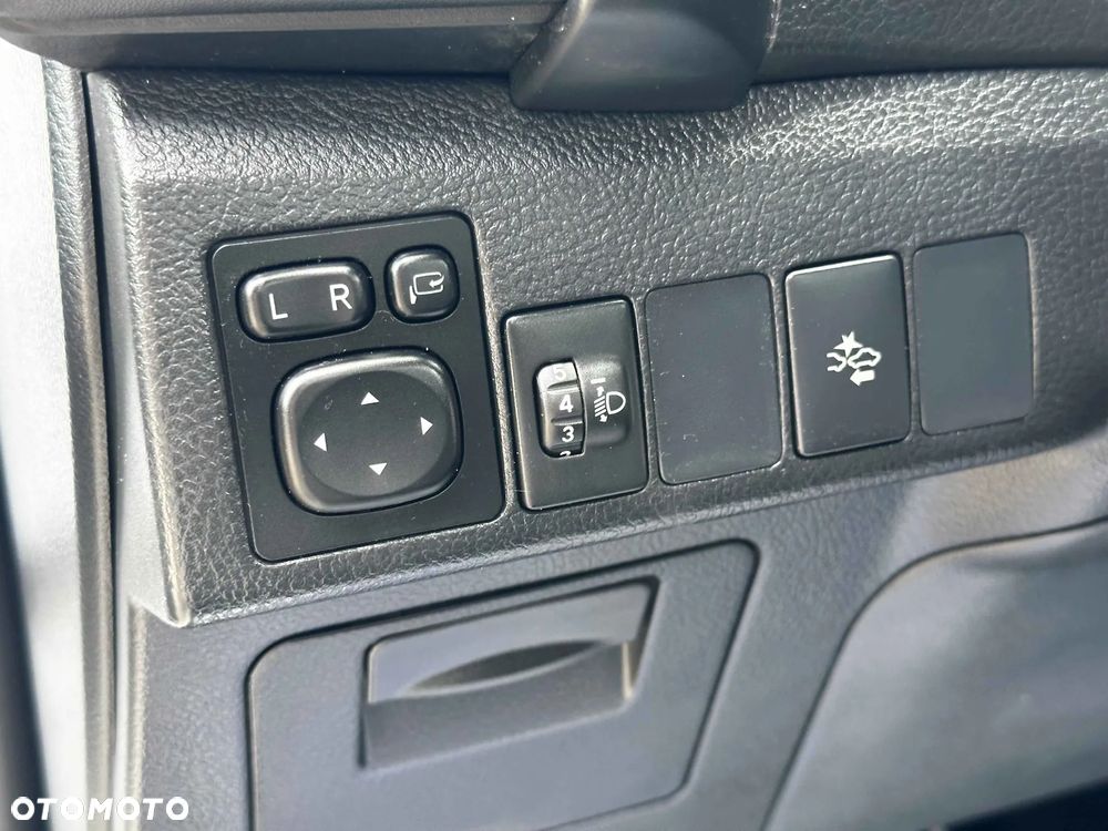 Toyota Auris 1.8 VVT-i Automatik Free Style - 25