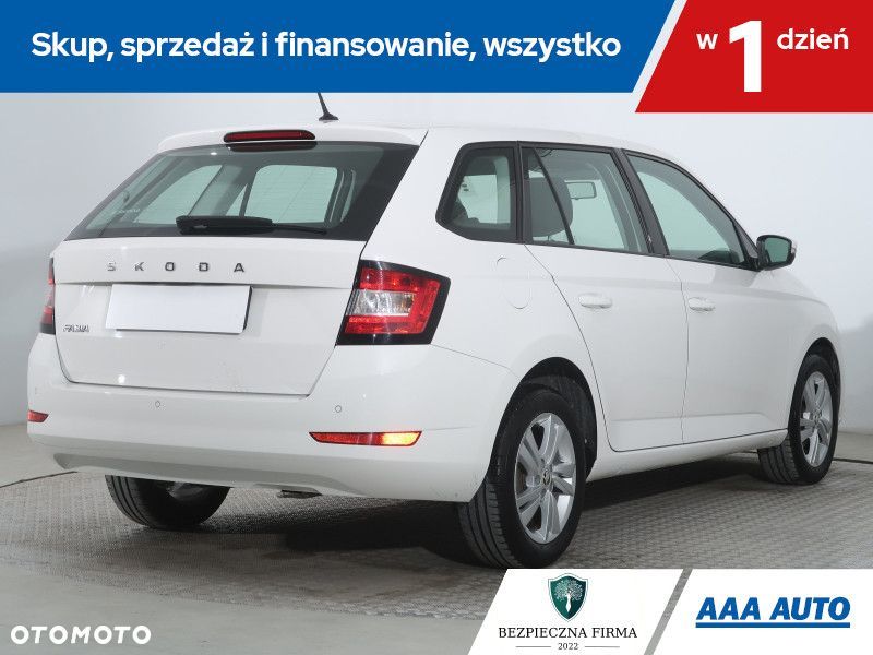Skoda Fabia - 6