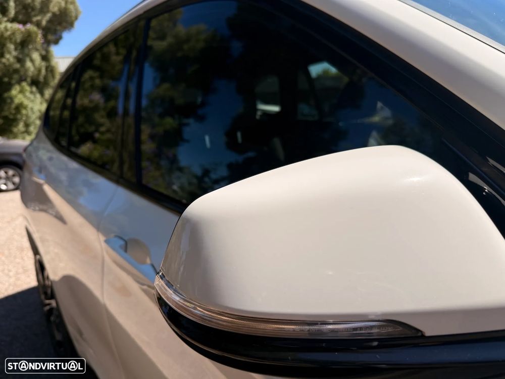 BMW X1 16 d sDrive Auto Pack M — fotografia 30