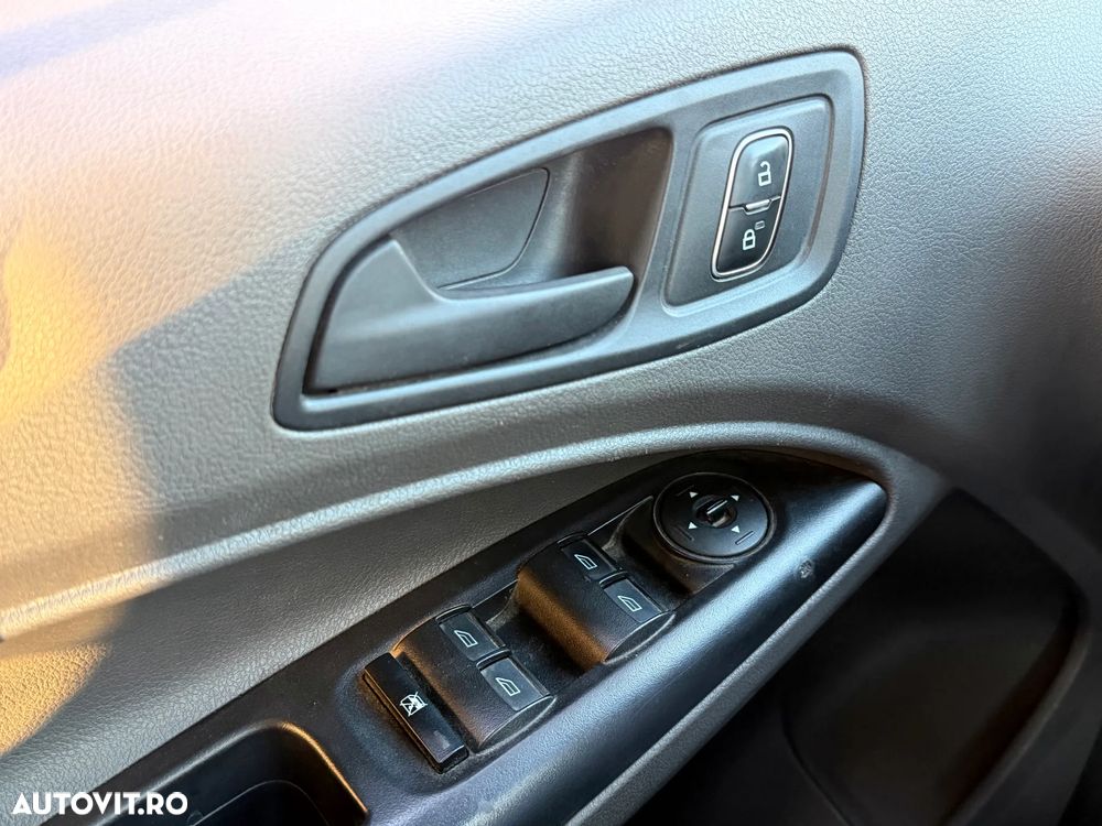 Ford Transit Connect 1.5 EcoBlue 100CP 6MT Kombi Commercial L2 Trend - 26