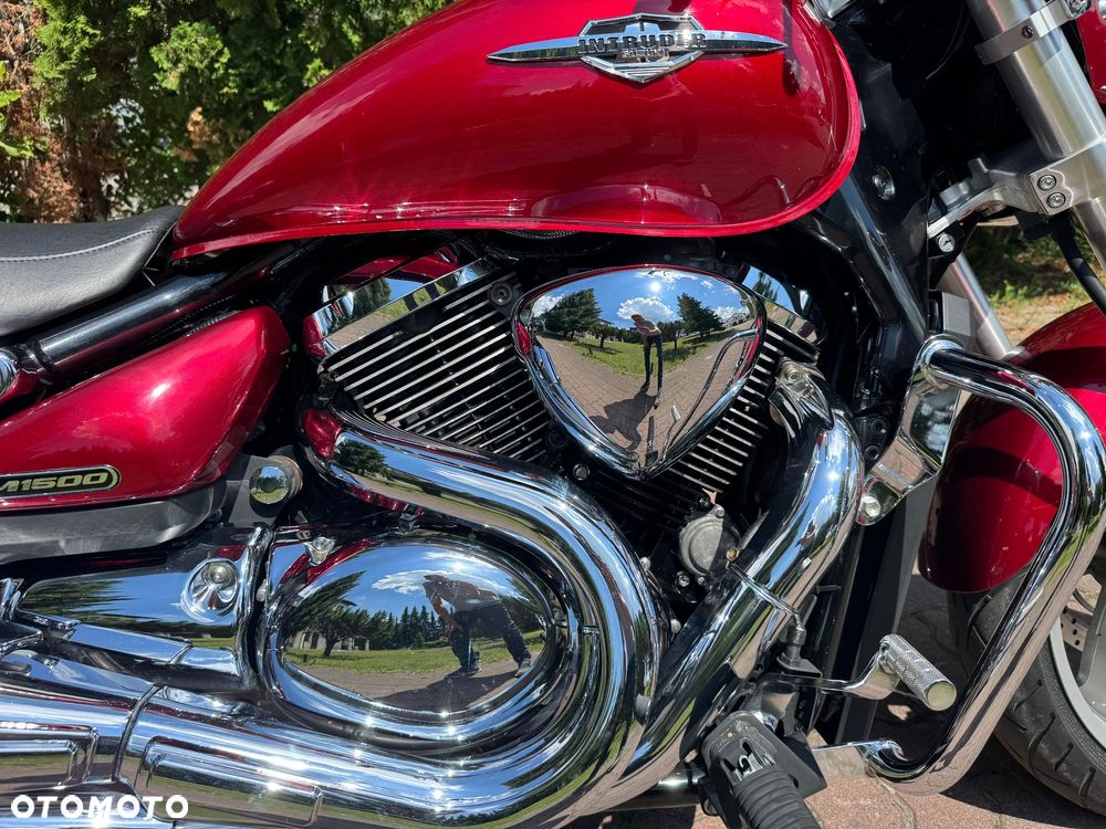 Suzuki Intruder - 9