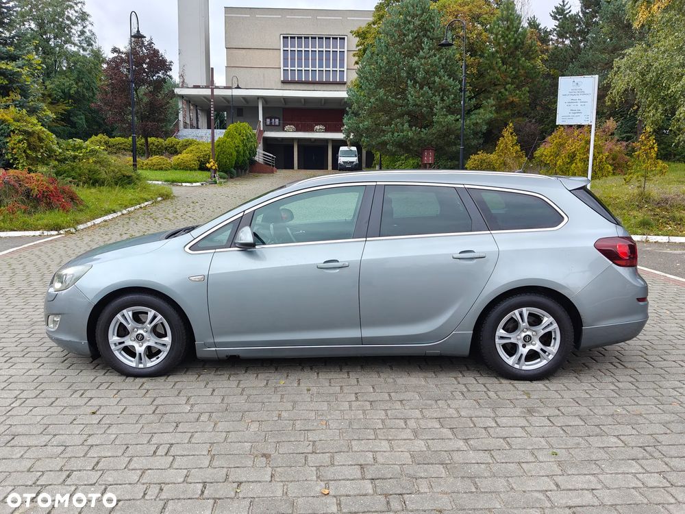 Opel Astra 2.0 CDTI DPF Cosmo - 5