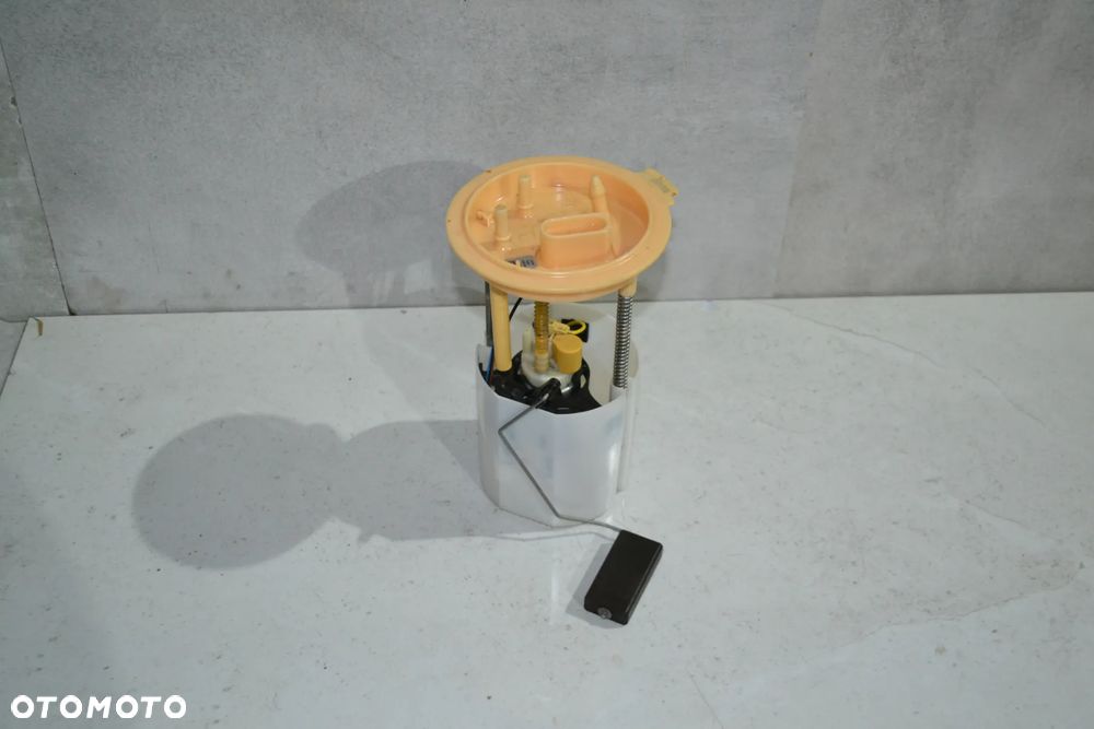 VW SEAT AUDI SKODA 1,9 2,0 TDI POMPA PALIWA 1K0919050J - 3