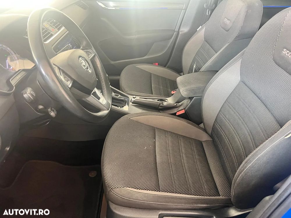 Skoda Octavia Combi Diesel 2.0 TDI 4X4 DSG Scout - 9