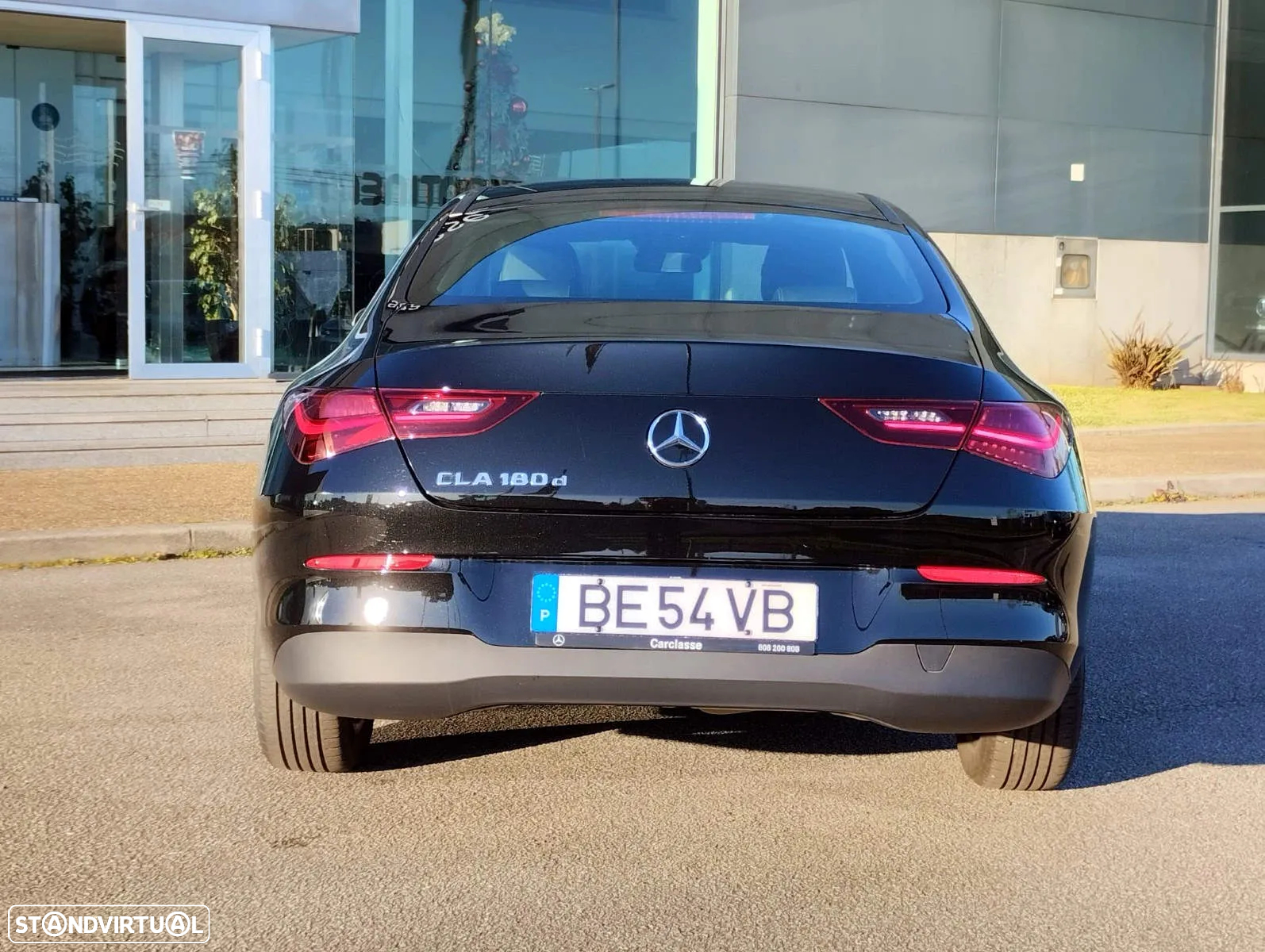 Mercedes-Benz CLA 180 d - 12