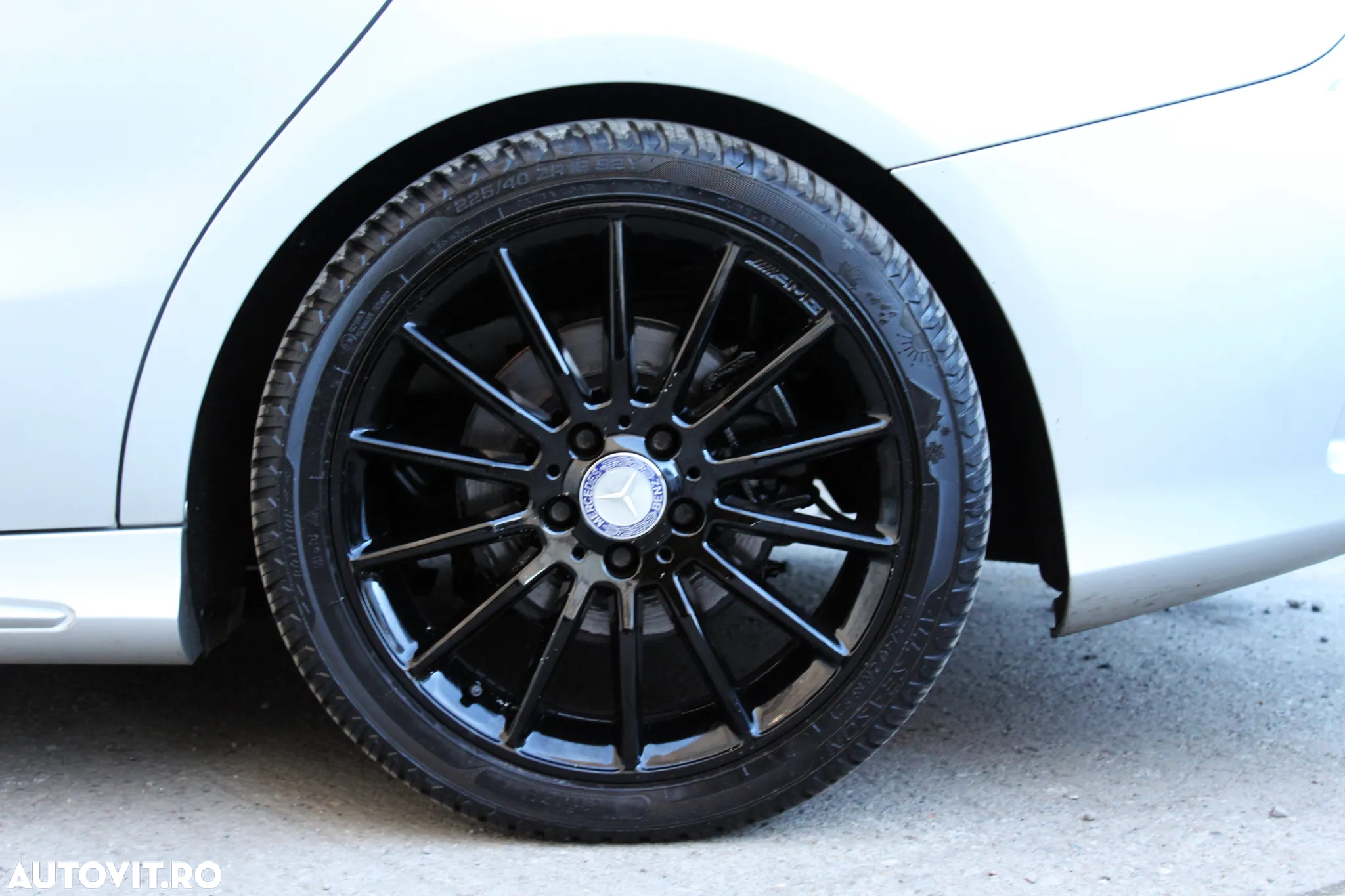 Mercedes-Benz CLA 220 CDI 7G-DCT AMG Line - 16