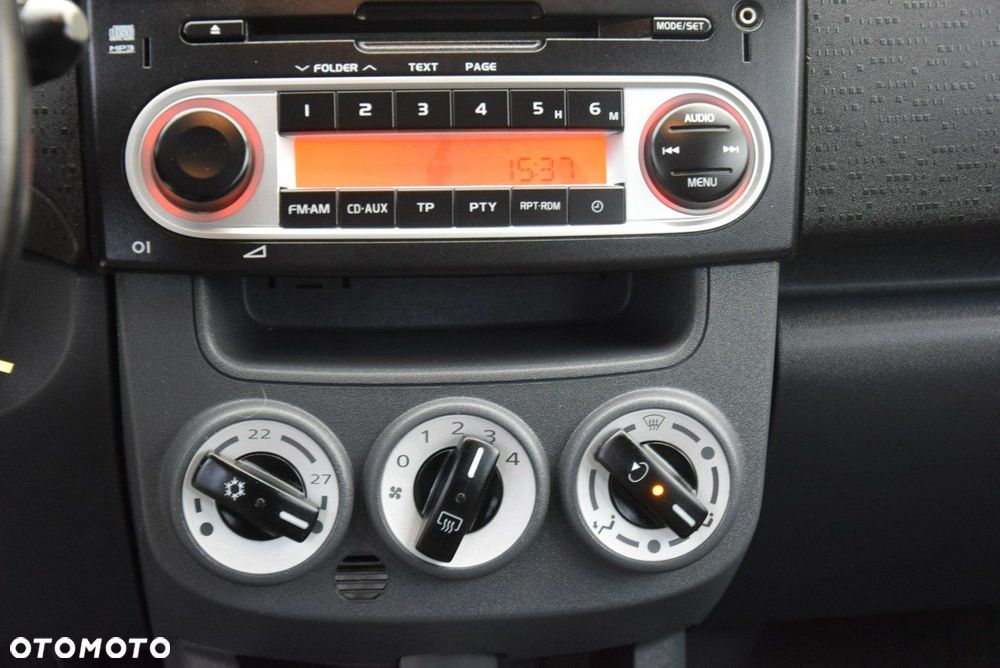 Mitsubishi Colt 1.3 Automatik Invite - 24