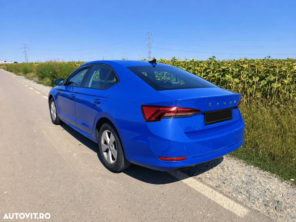 Skoda Octavia 2.0 TDI DSG Ambition - 6