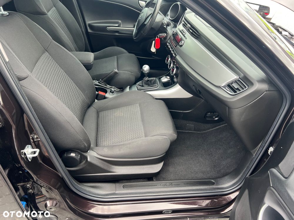 Alfa Romeo Giulietta 1.6 JTDM Sprint - 25