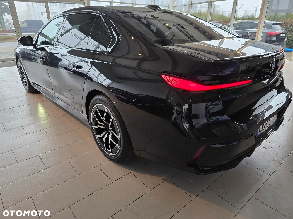 BMW Seria 7 - 4