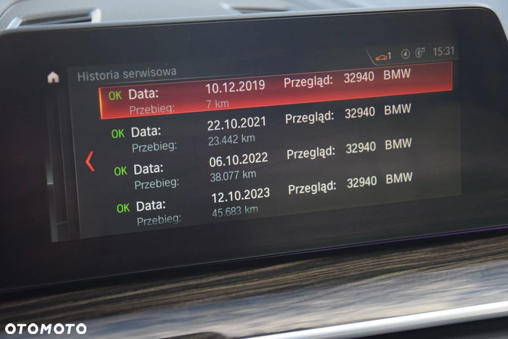 BMW Seria 5 520d xDrive Luxury Line - 38