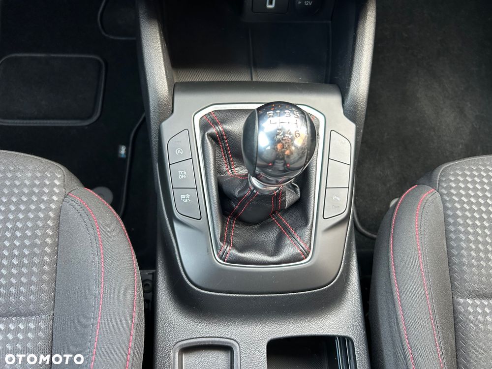 Ford Focus 1.5 EcoBoost STart-Stopp-System ST-LINE - 28