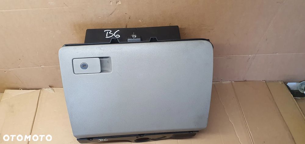 Schowek pasażera półka VW Passat B6 3C1857101 3C1857097AM - 2