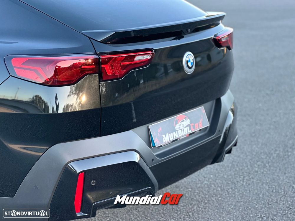 BMW iX2 eDrive20 - 17