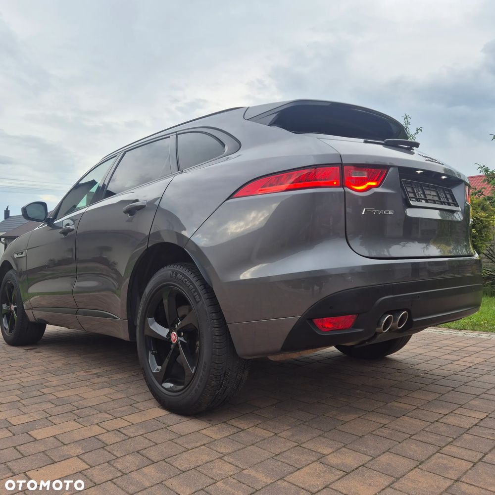 Jaguar F-Pace 20d AWD R-Sport - 26