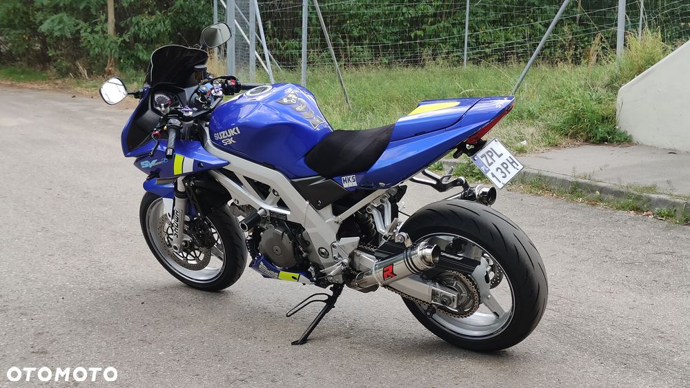 Suzuki SV - 6