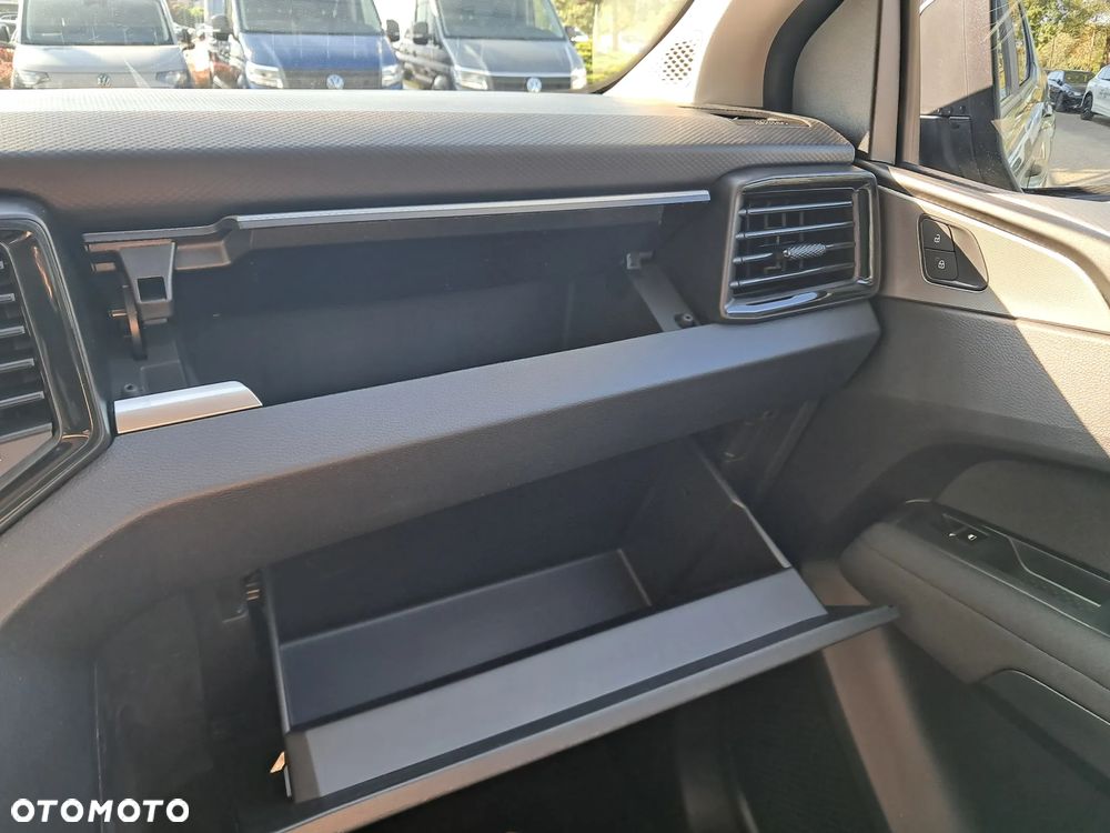 Volkswagen Amarok - 27