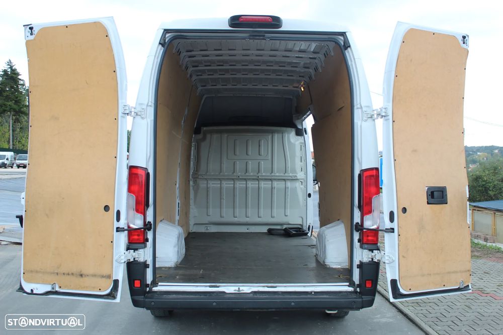 Peugeot BOXER 2.2 BlueHdi L4H3 // MAXI // 2022 - 8