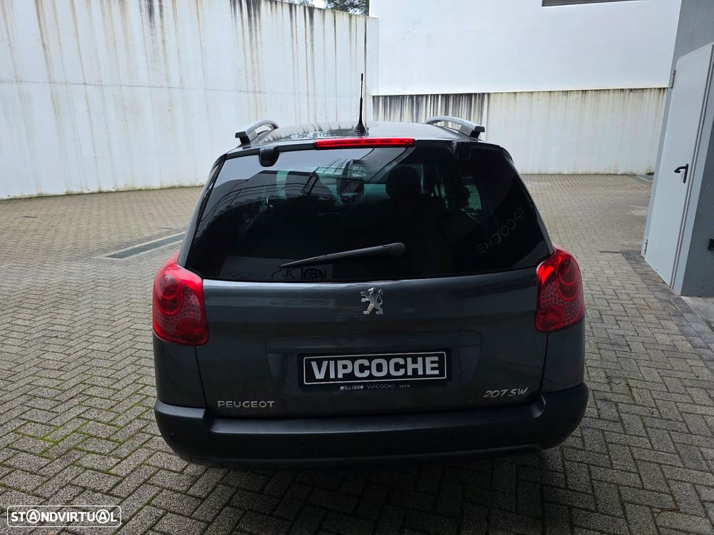 Peugeot 207 SW 1.4 Sport - 36