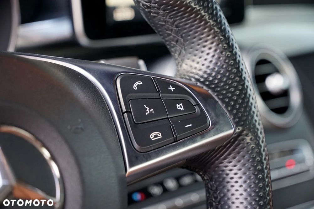 Mercedes-Benz Klasa C 200 7G-TRONIC - 20