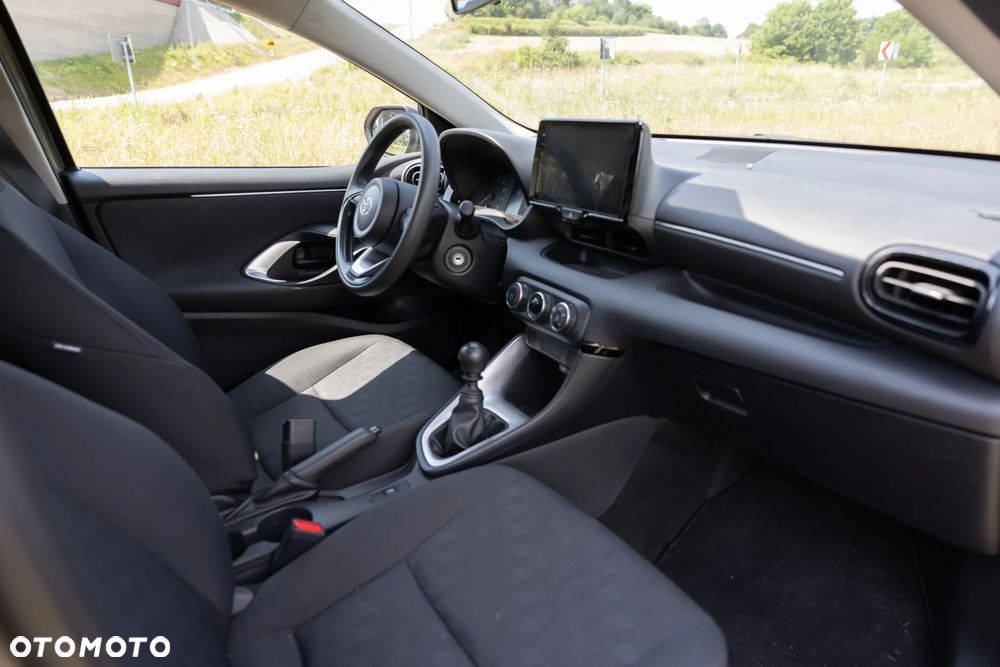 Toyota Yaris 1.5 Active - 28