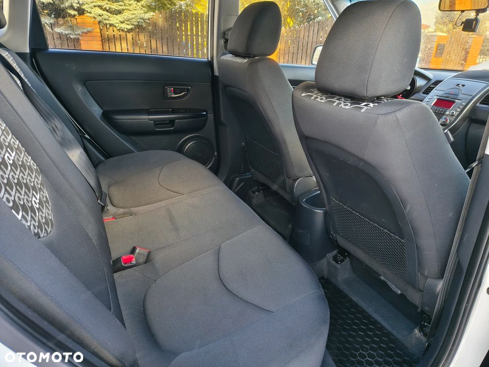 Kia Soul 1.6 CRDI White Collection - 12
