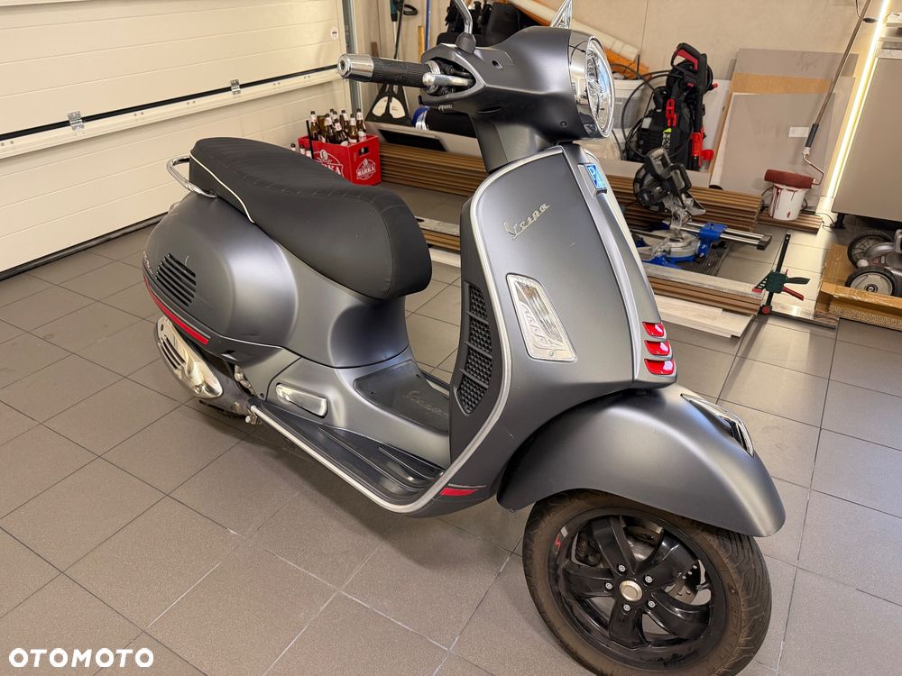 Piaggio Vespa - 5