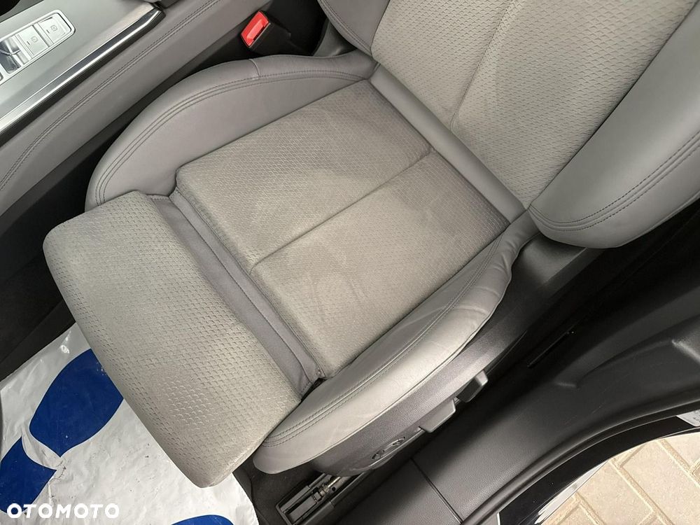 Audi A6 Avant - 18
