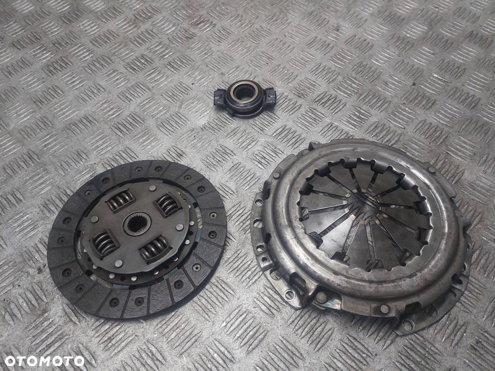 SPRZĘGŁO TARCZA + DOCISK + ŁOŻYSKO OPOROWE VOLKSWAGEN LUPO I 1.0 8V - 1