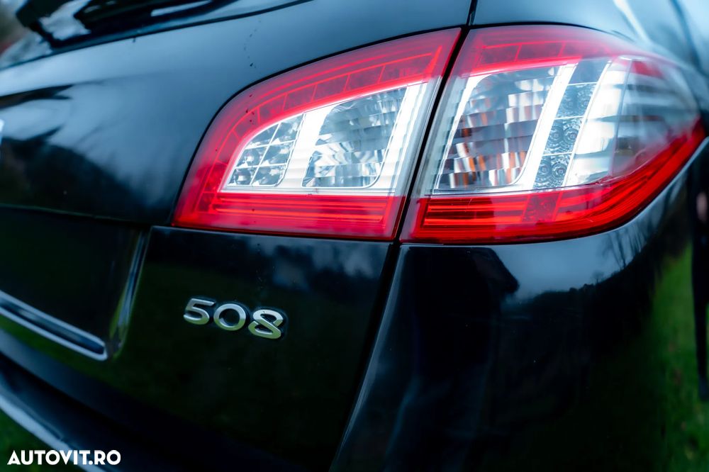 Peugeot 508 SW BlueHDi 180 EAT6 Stop&Start GT - 38
