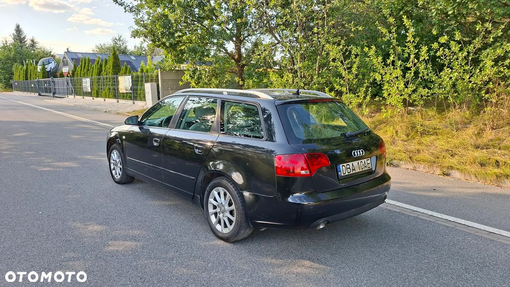 Audi A4 Avant - 6