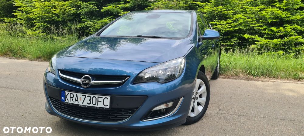 Opel Astra 1.4 T Cosmo
