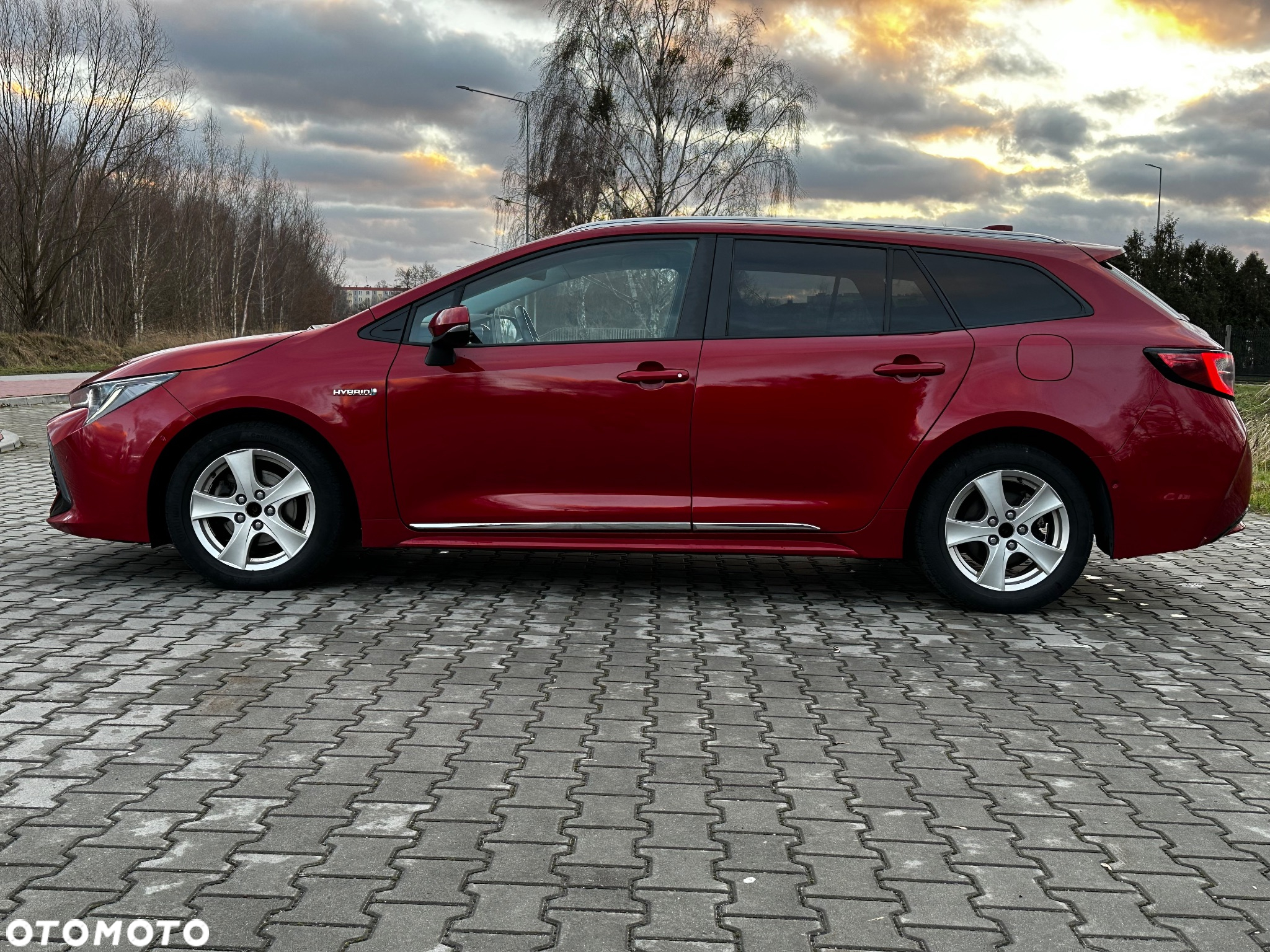 Toyota Corolla 1.8 Hybrid Active - 2