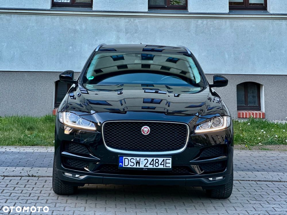 Jaguar F-Pace 20d AWD Prestige - 3