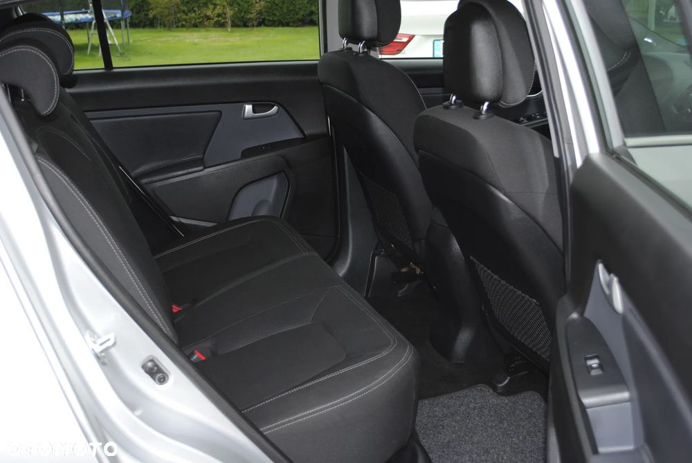 Kia Sportage 1.7 CRDI 2WD Attract - 15