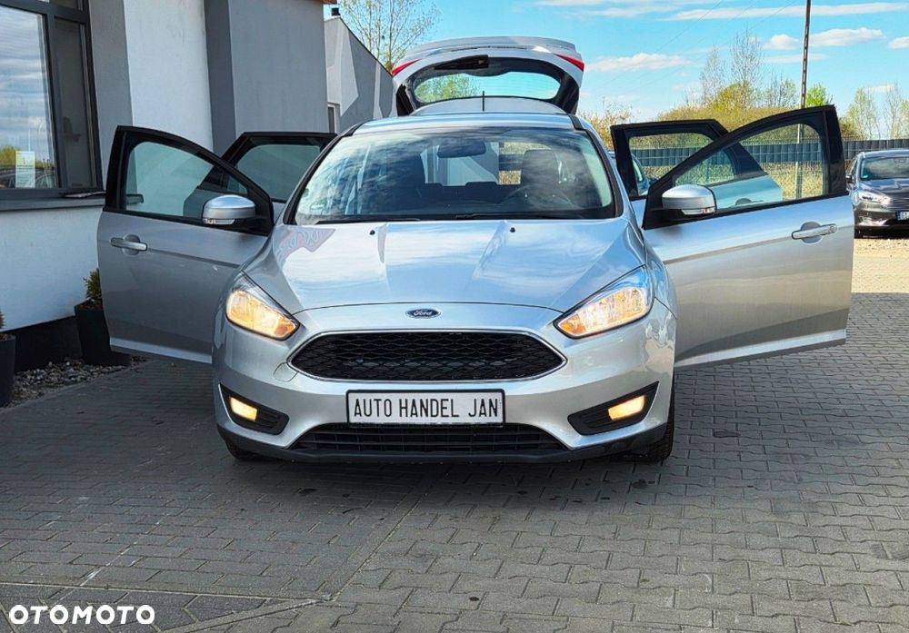 Ford Focus - 19