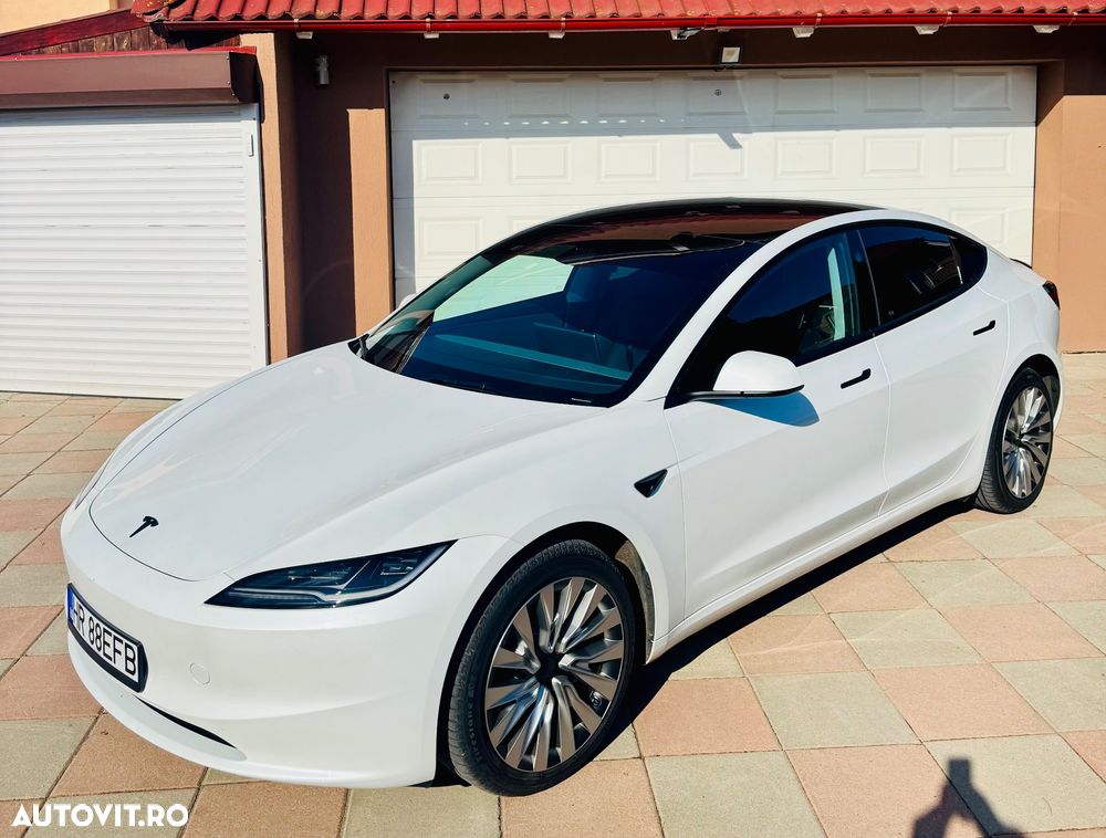 Tesla Model 3 AWD Long Range - 2
