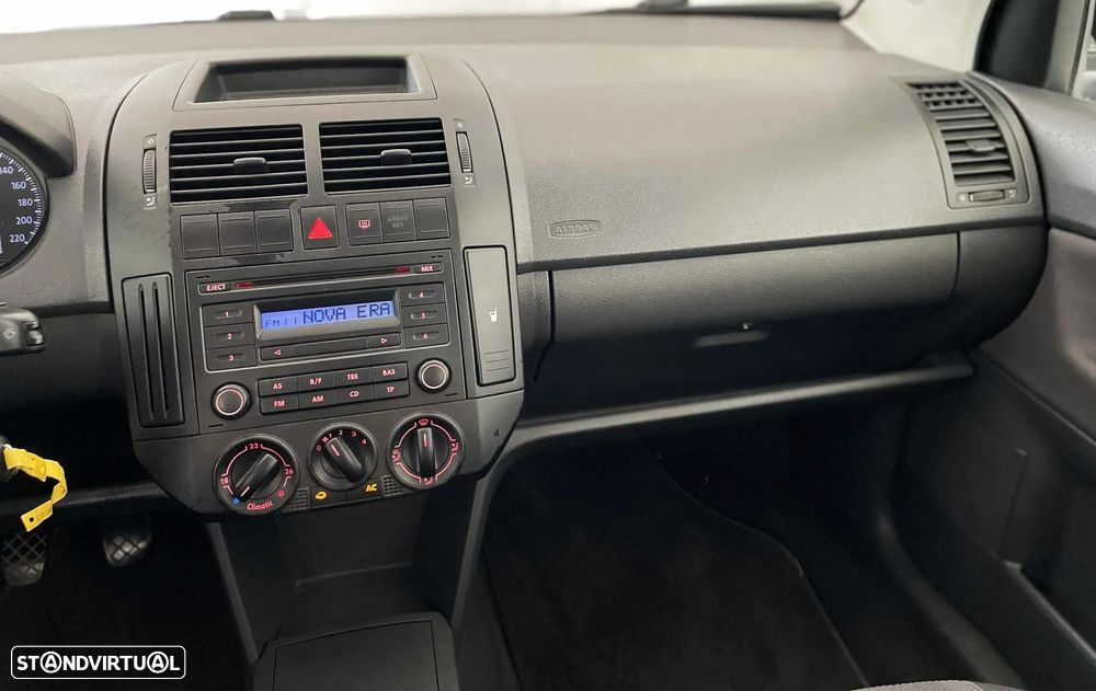 VW Polo 1.2 Confortline AC - 17
