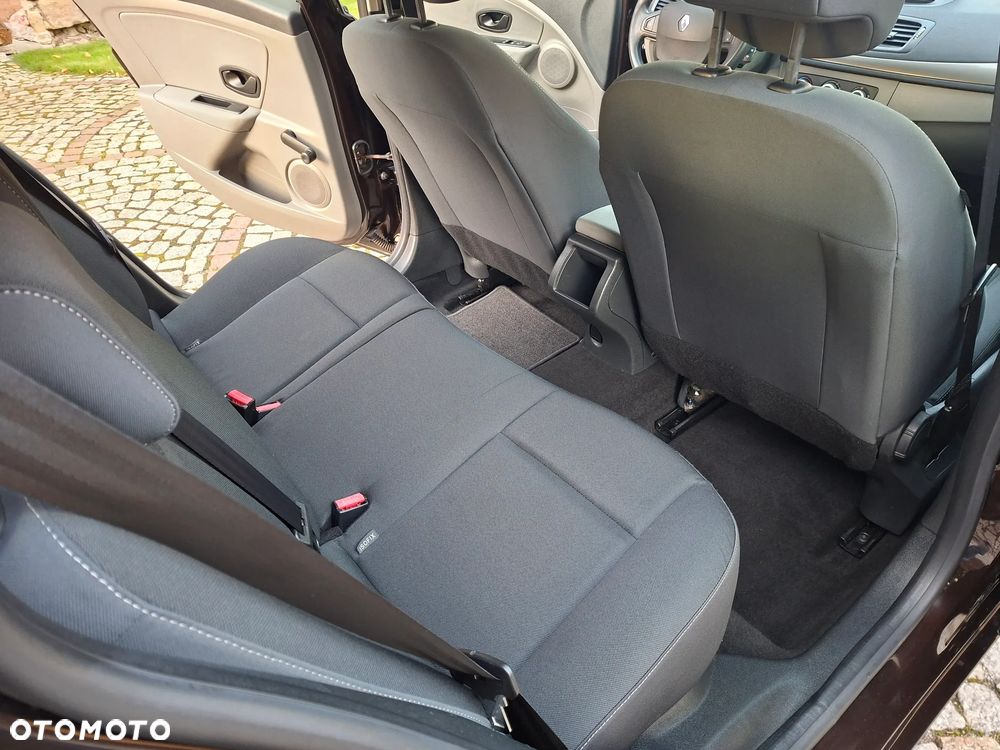 Renault Megane 1.6 16V 100 TomTom Edition - 15