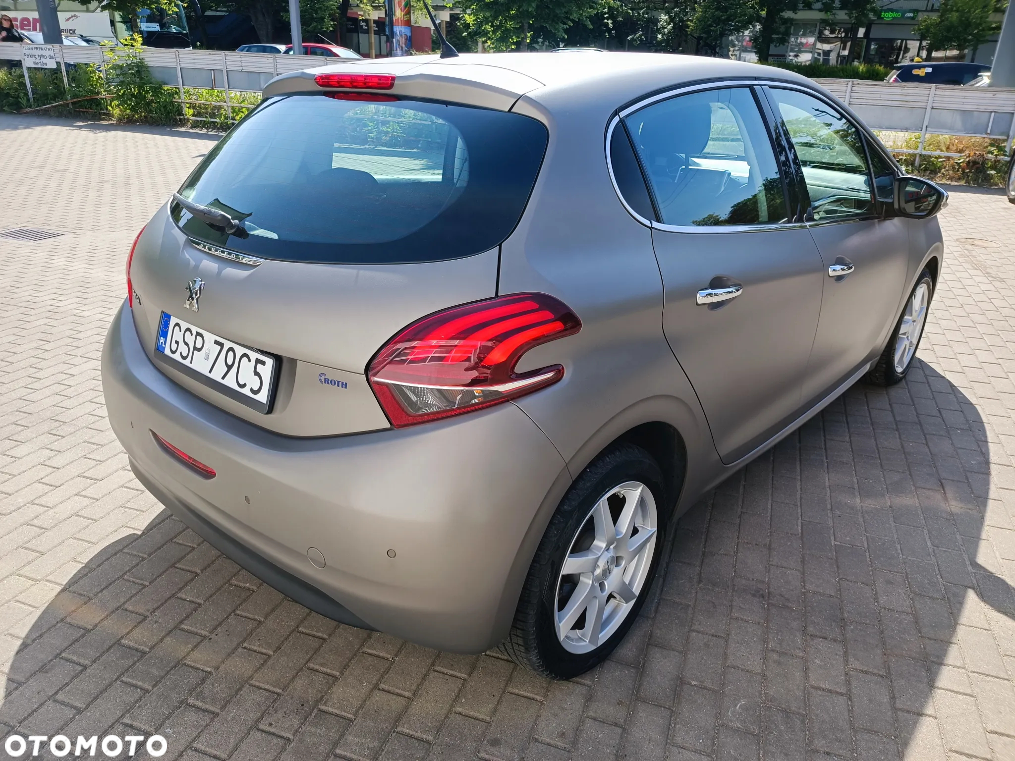 Peugeot 208 1.2 PureTech Allure S&S - 7