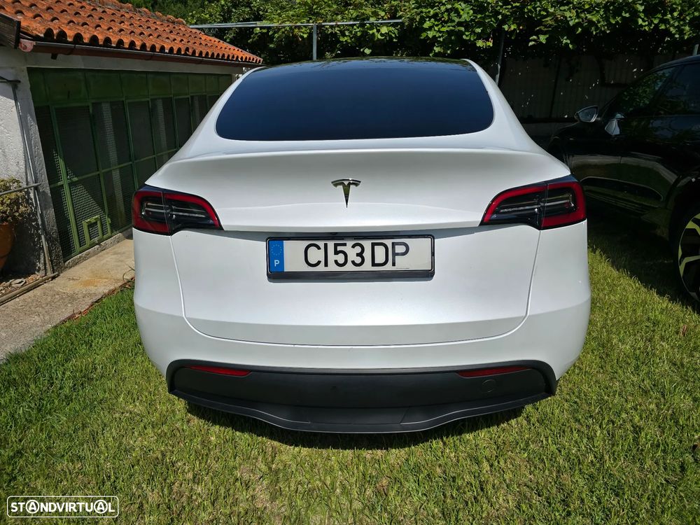 Tesla Model Y Standard - 5