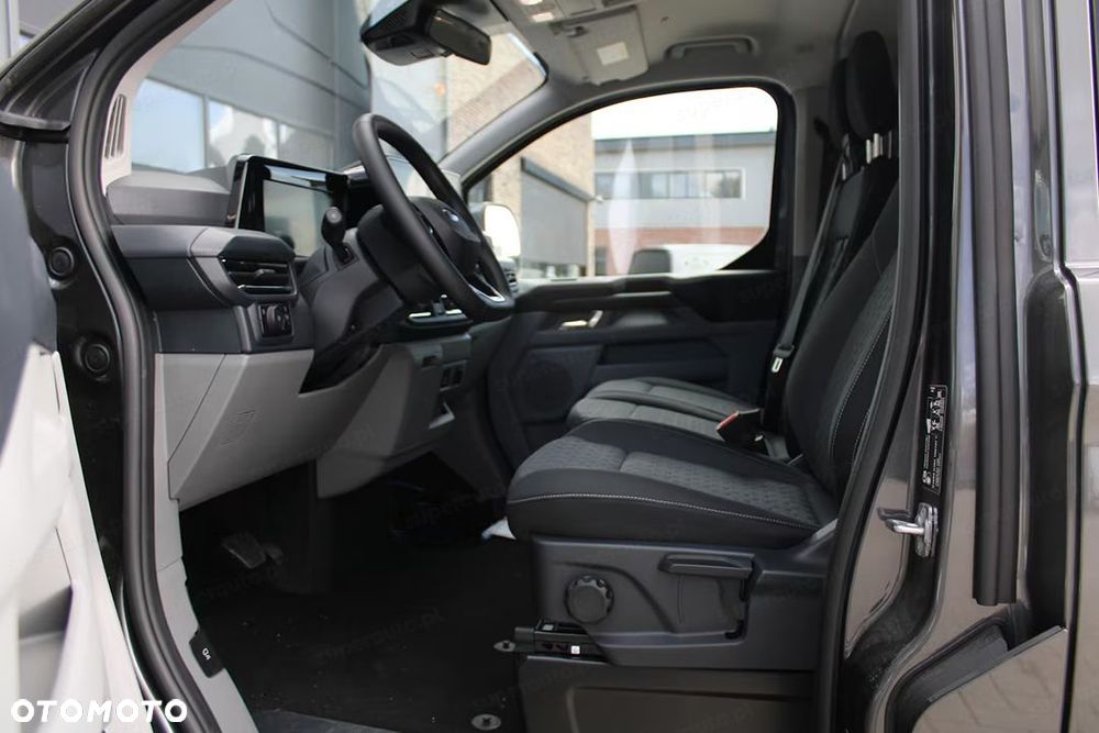 Ford Transit Custom - 10