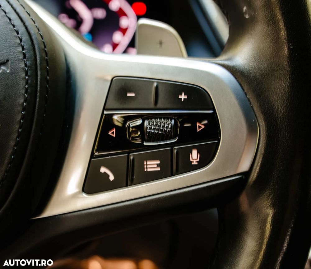 BMW M2 M235i xDrive - 32