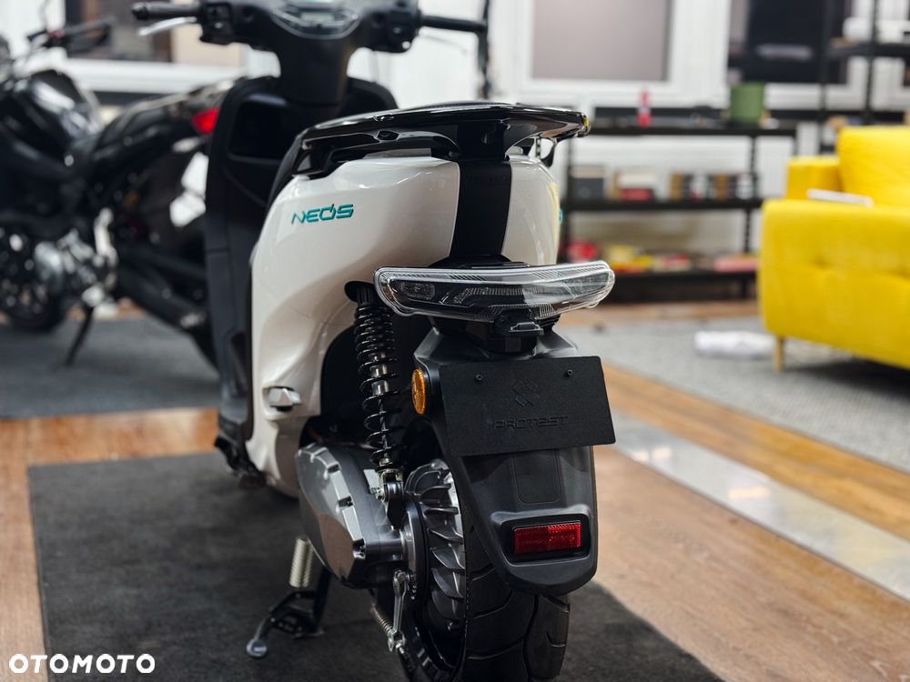 Yamaha Neos - 21