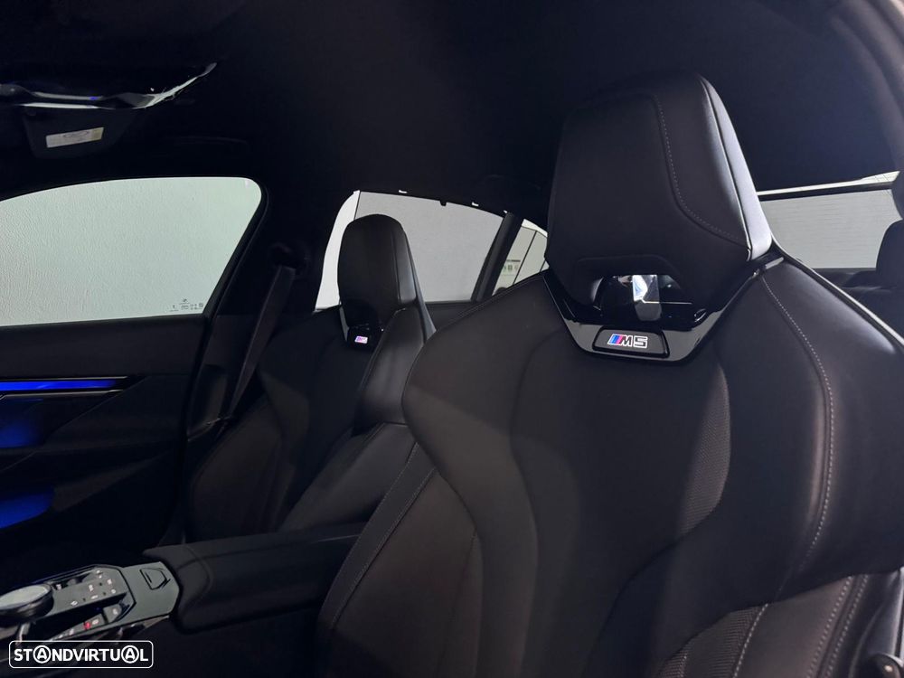BMW M5 Standard - 14