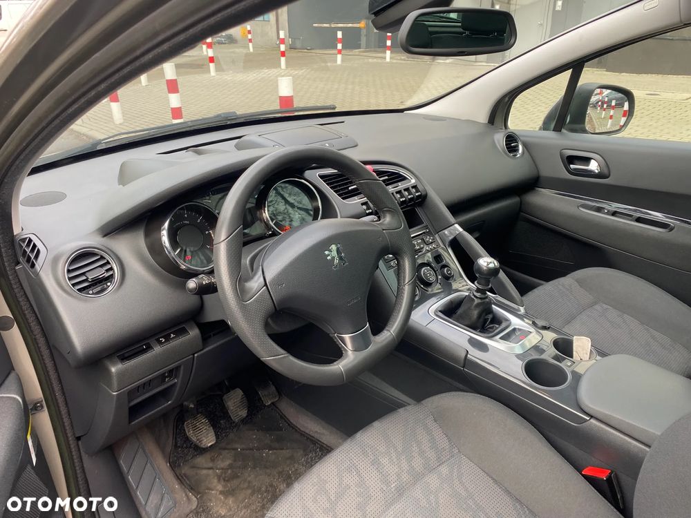 Peugeot 3008 - 11