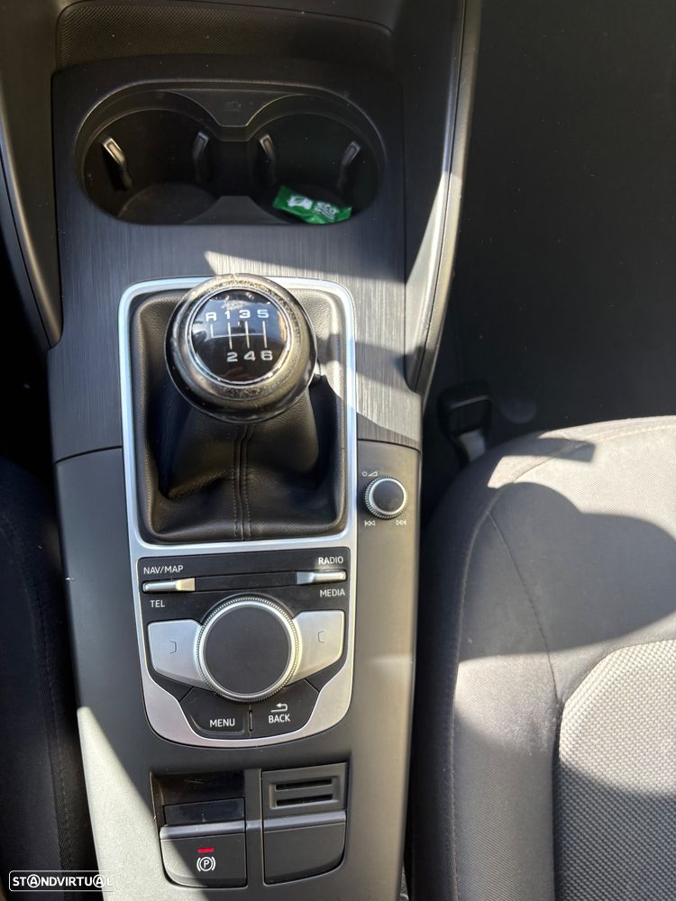 Audi A3 Sportback 1.6 TDI - 11